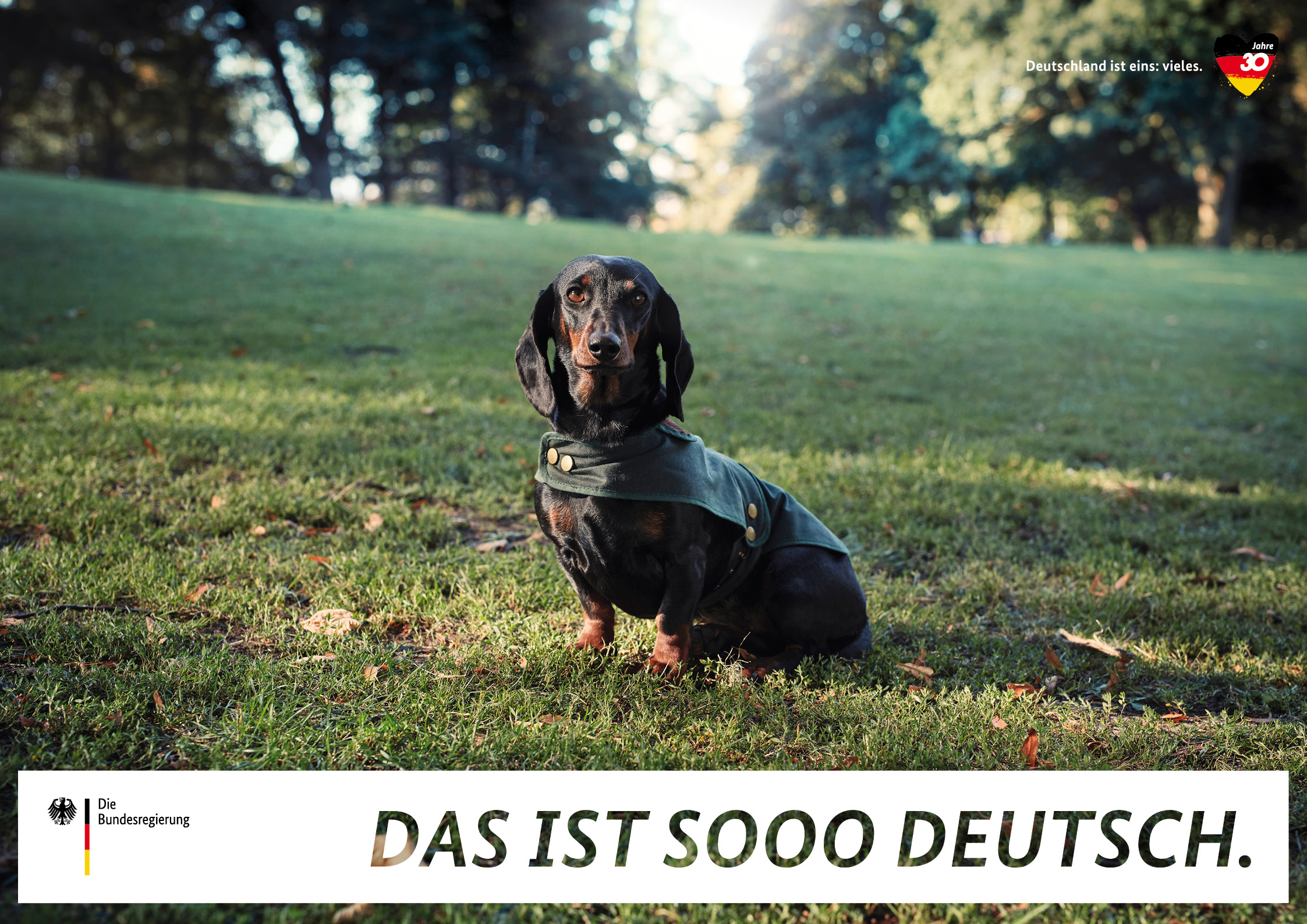 Ein Dackel auf einem Plakat der Kampagne "Deutschland ist eins: vieles".